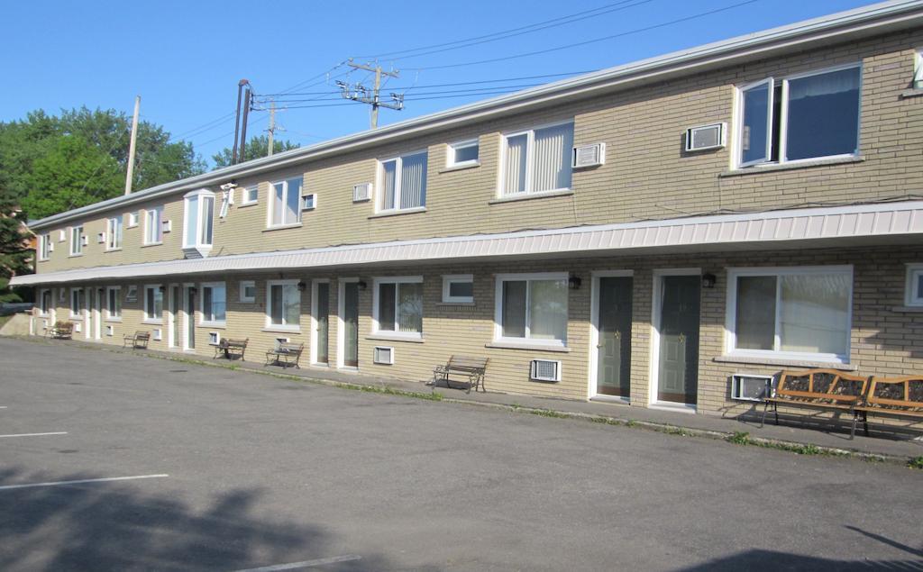 Motel Sainte Catherine Eksteriør bilde
